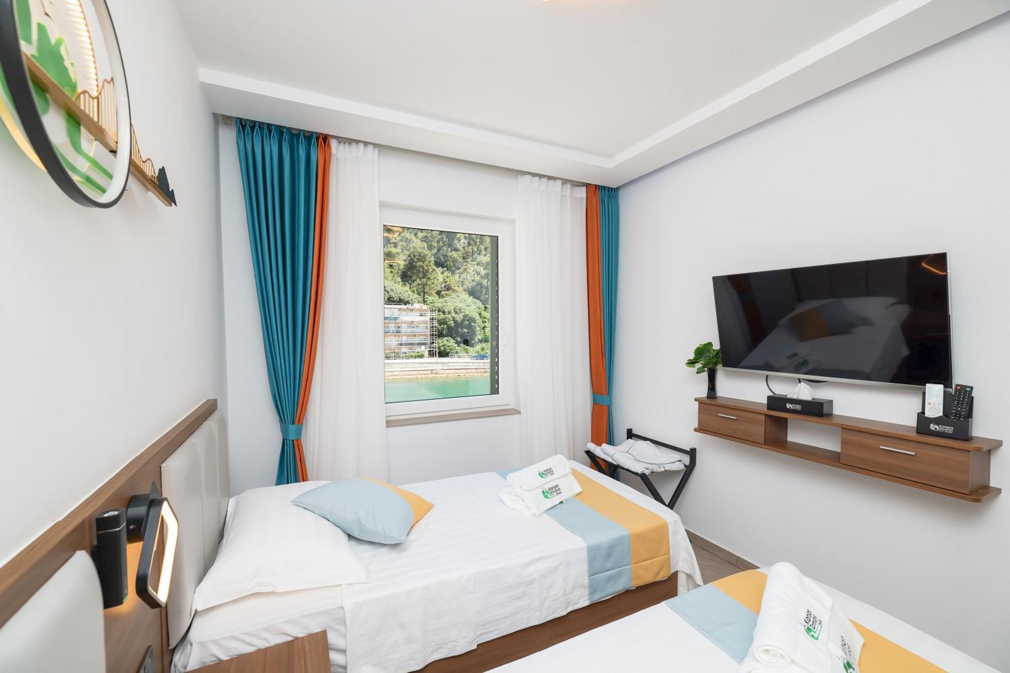 Hotel Kanjon Zrmanje Obrovac Ngoại thất bức ảnh
