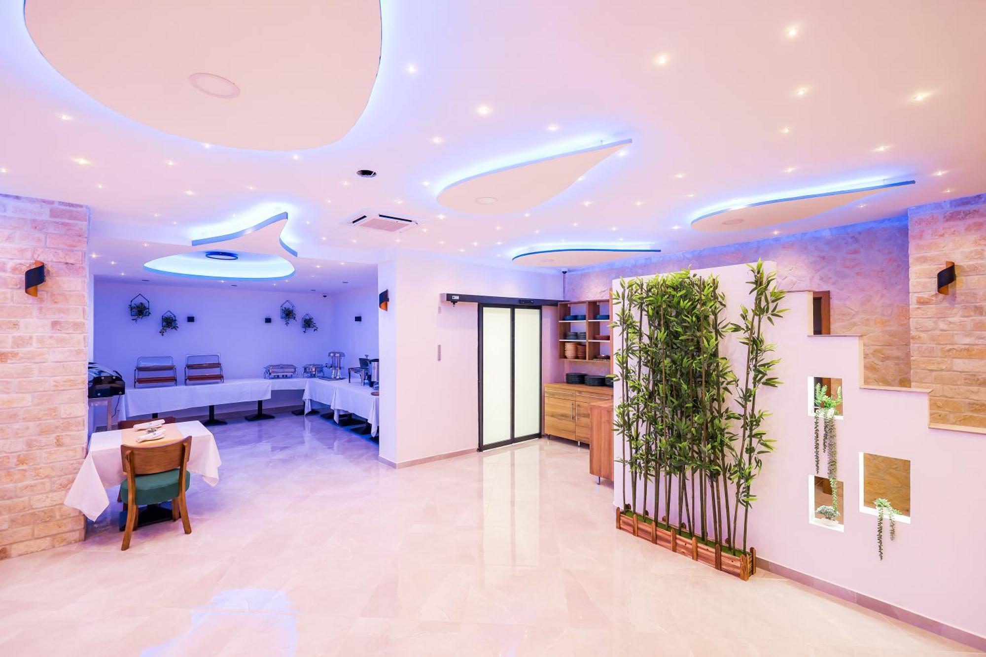 Hotel Kanjon Zrmanje Obrovac Ngoại thất bức ảnh